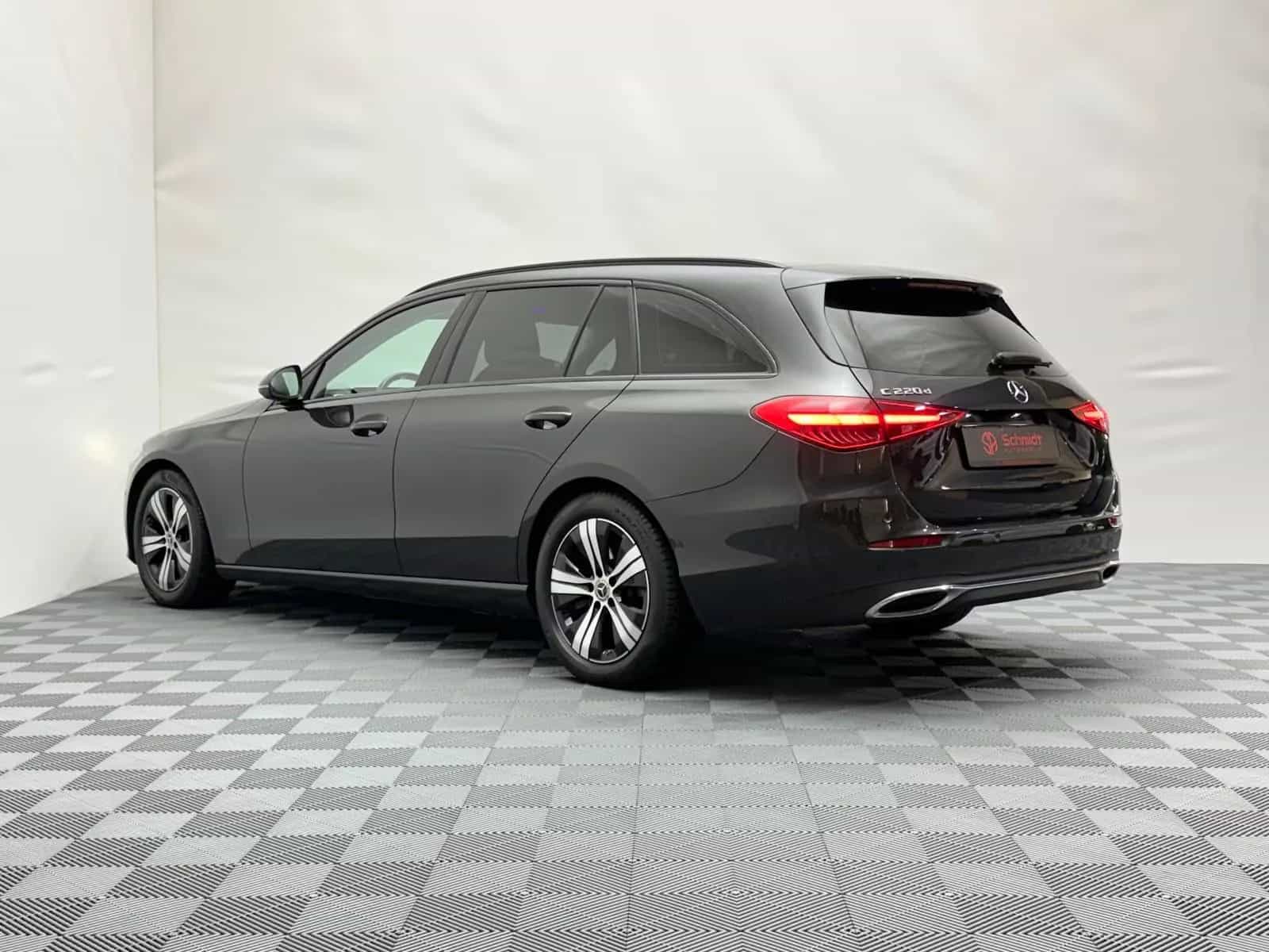 Mercedes-Benz C-Class 220 11/2022-photo-7