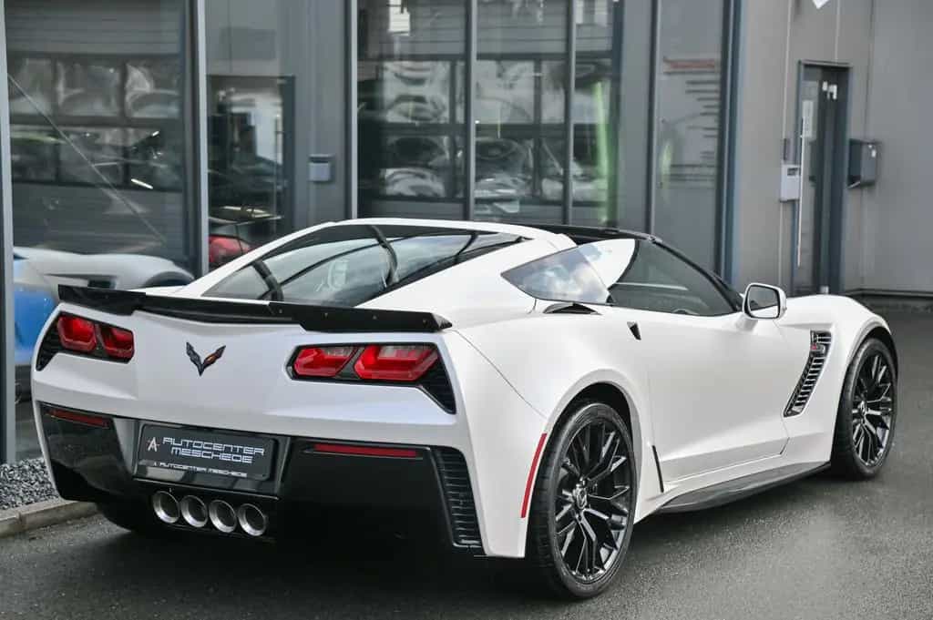 Corvette C7 Z06 3LZ C7 Targa 6.2 V8 Aut. *Schalensitze* 08/2019-photo-3