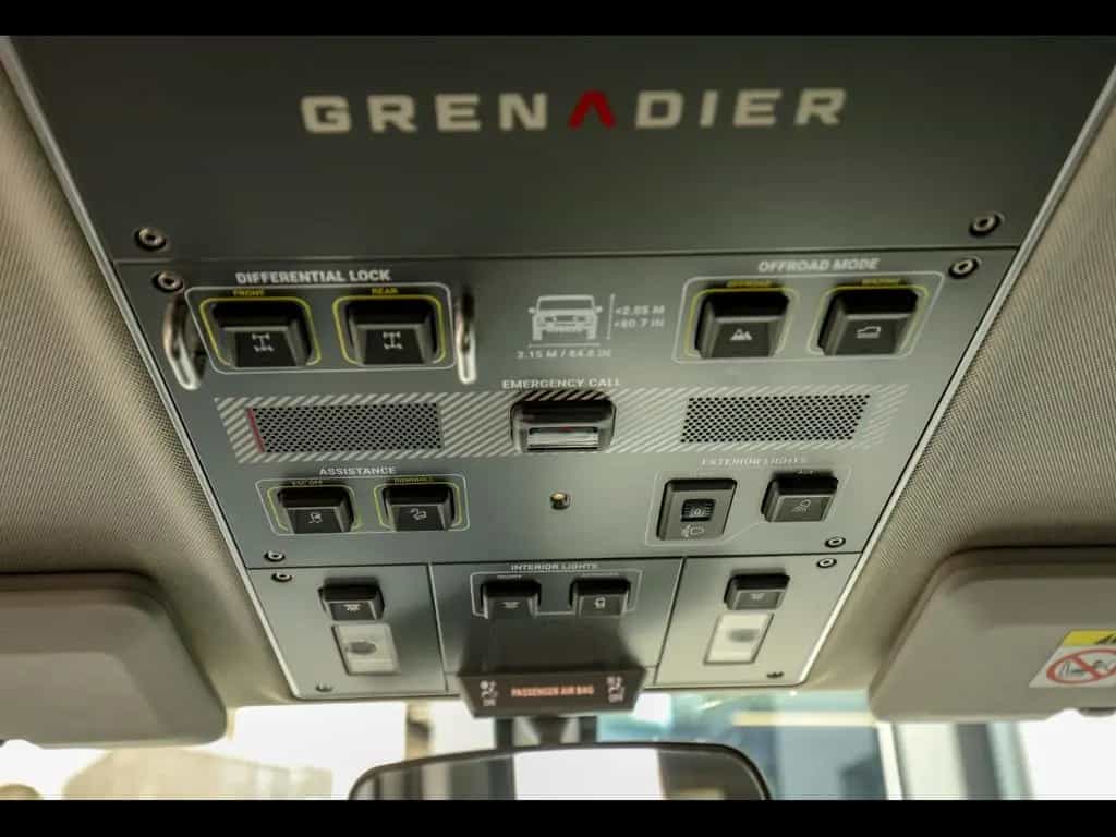 INEOS Grenadier STATION WAGON DIESEL TRIALMASTER°KAHN 07/2023-photo-15