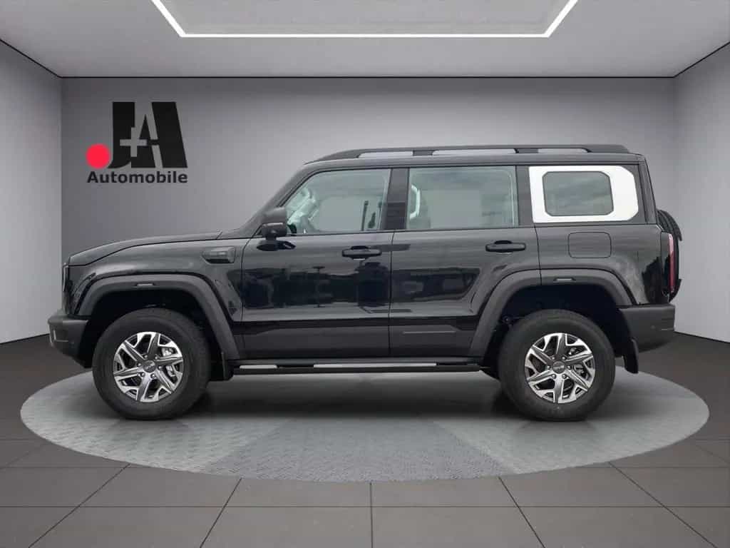 BAIC BJ40 2.0T 4WD 8 Gang AT 360-Cam Pano null-photo-2