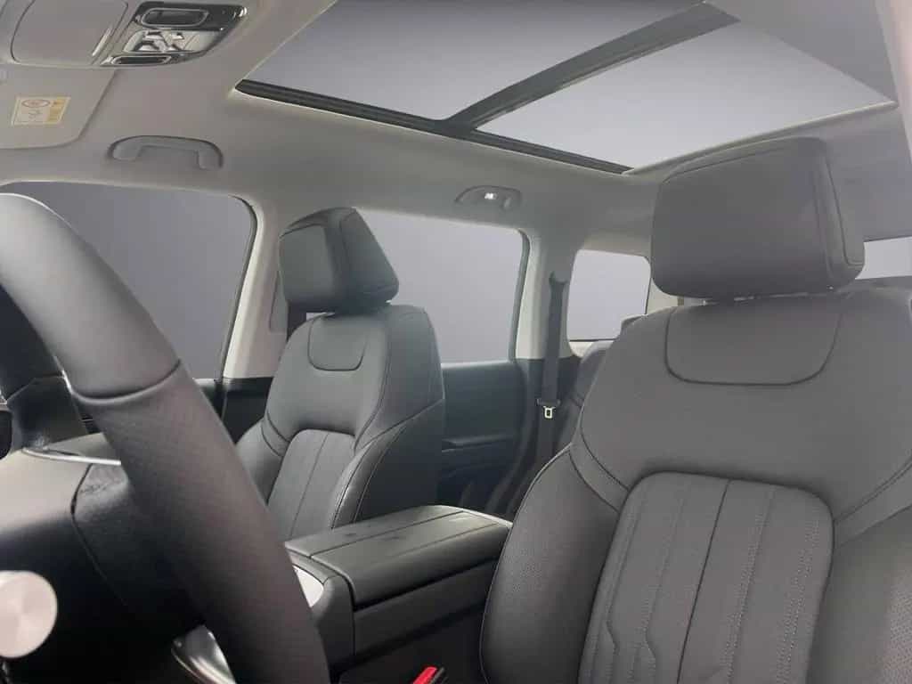BAIC BJ40 2.0T 4WD 8 Gang AT 360-Cam Pano null-photo-24