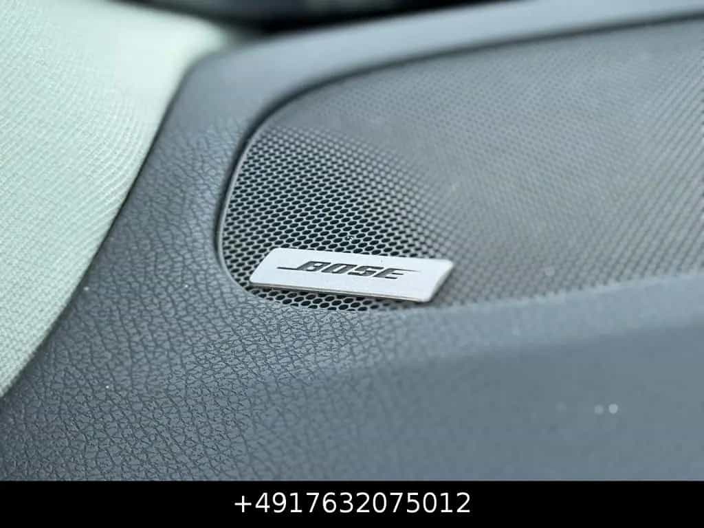 Cadillac BLS 2.0T Elegance Wagon BOSE Navi AHK TÜV12/2026 08/2009-photo-27