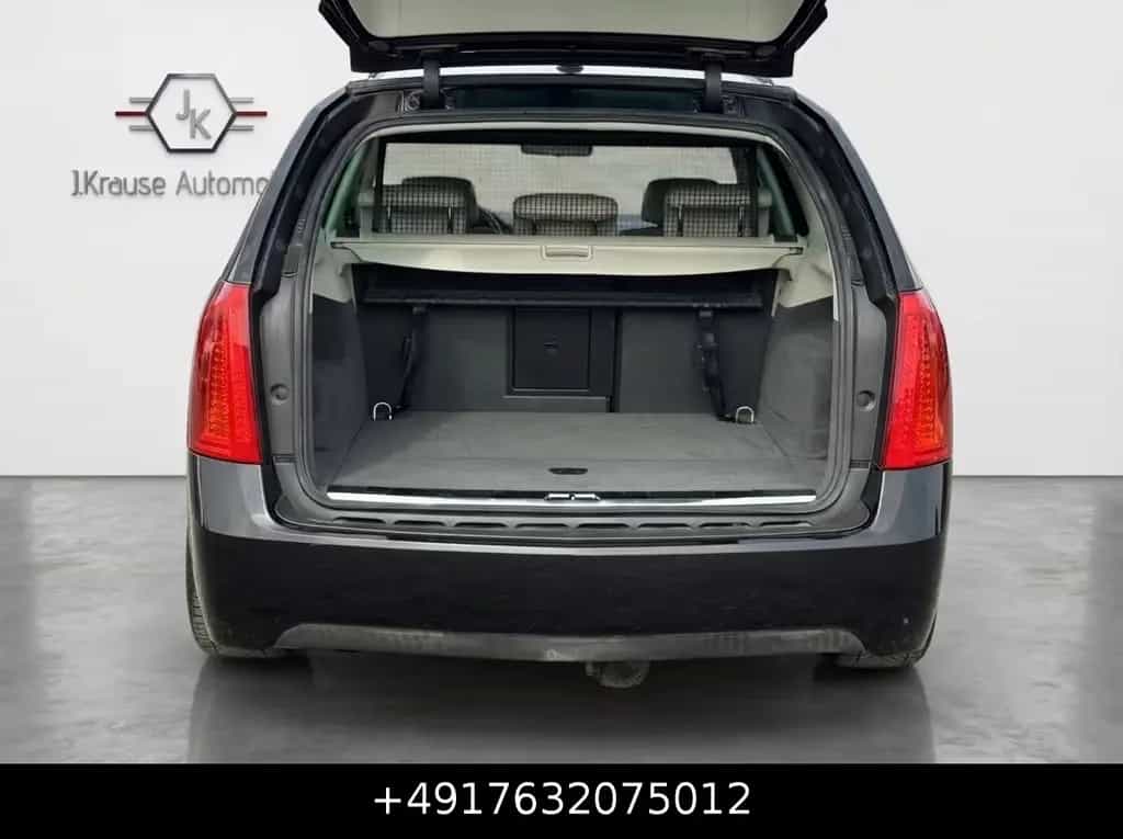 Cadillac BLS 2.0T Elegance Wagon BOSE Navi AHK TÜV12/2026 08/2009-photo-31