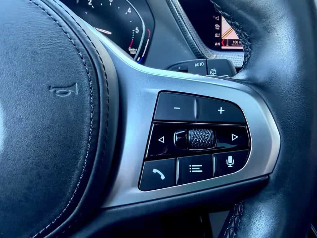 BMW 1 Series d M Sport Paket /PANO/LED/CAM/GARANTIE/ 03/2020-photo-16