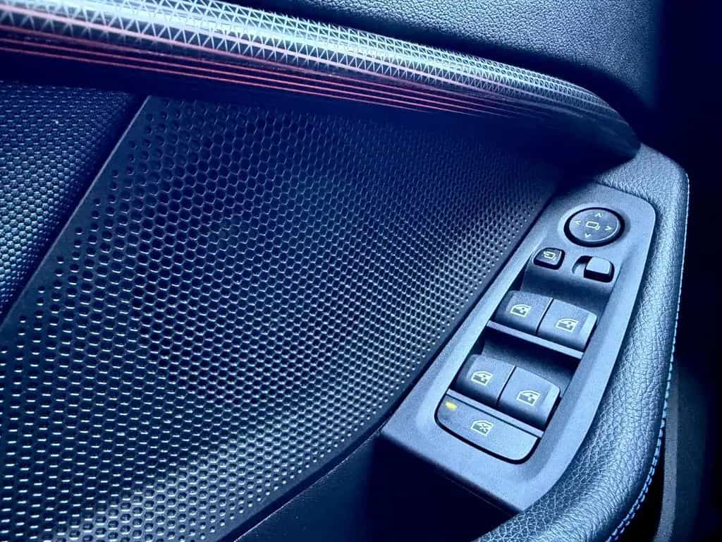 BMW 1 Series d M Sport Paket /PANO/LED/CAM/GARANTIE/ 03/2020-photo-20