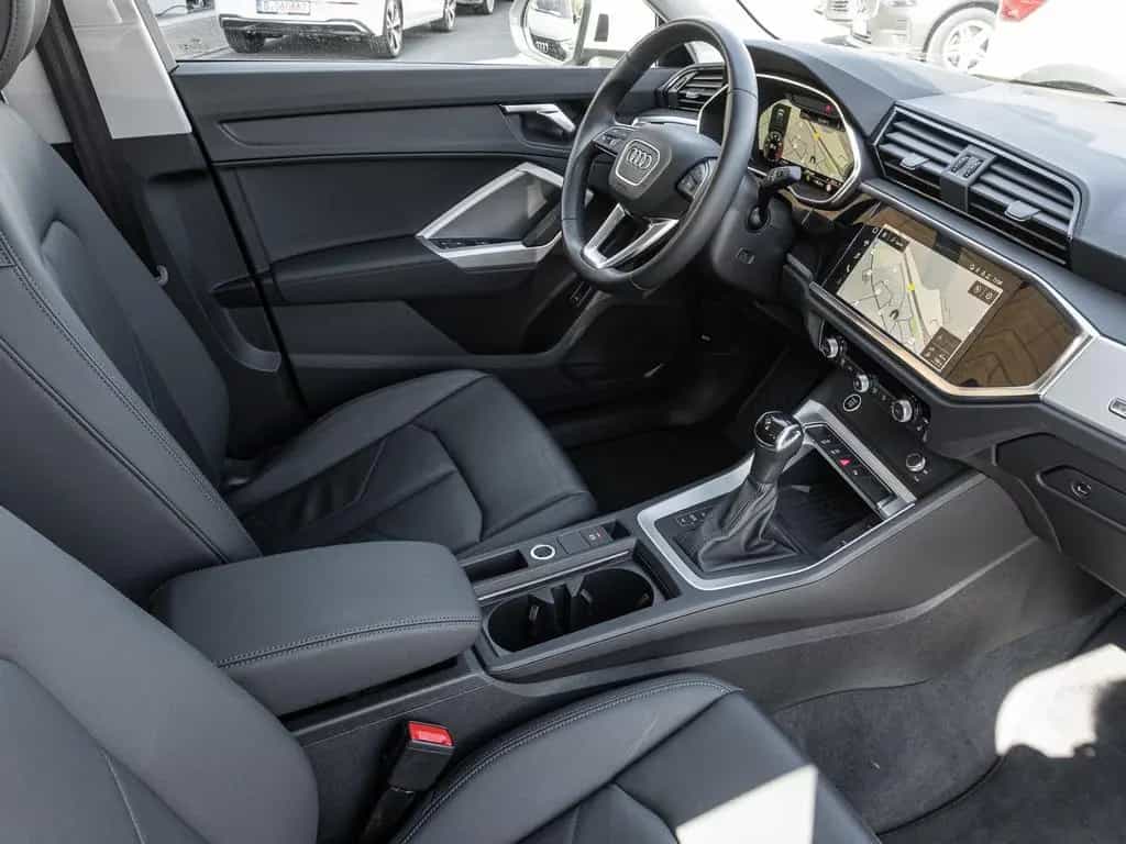 Audi Q3 SUV advanced 40 TFSI quattro S tronic Pano Vi 02/2023-photo-8