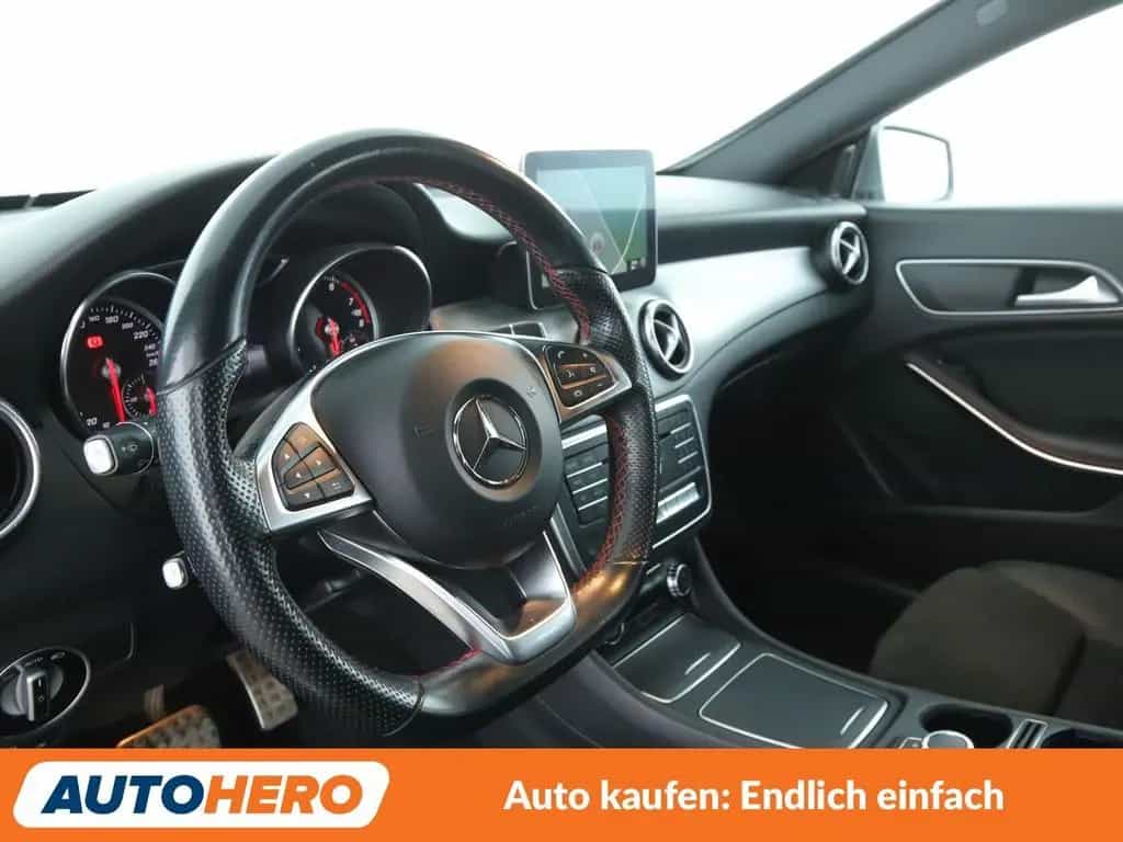Mercedes-Benz CLA 250 Shooting Brake 4 AMG Line Aut.*LED*NAVI* 12/2016-photo-10