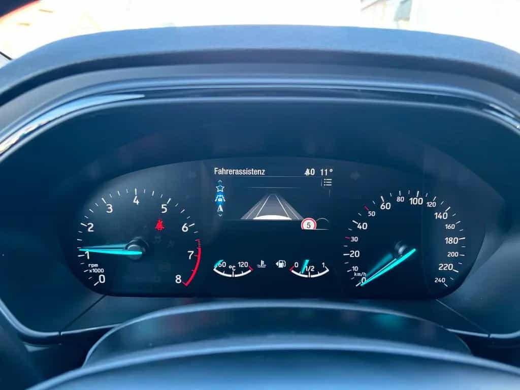 Ford Focus 1,5 ST-Line*2.HAND*WINTER-PAKET*LED*NAVI* 08/2019-photo-20