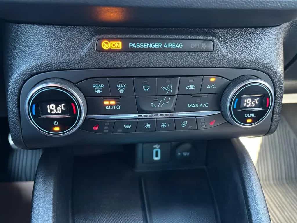 Ford Focus 1,5 ST-Line*2.HAND*WINTER-PAKET*LED*NAVI* 08/2019-photo-23