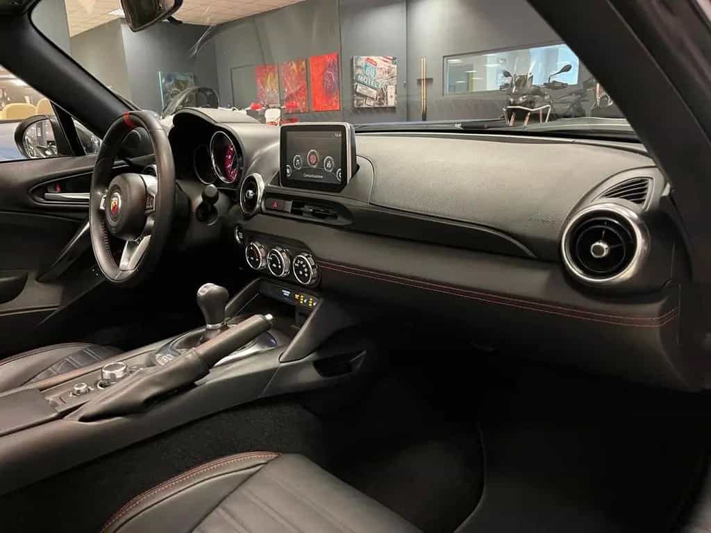 Abarth 124 Spider 1.4 Turbo MultiAir 170 CV 03/2019-photo-8