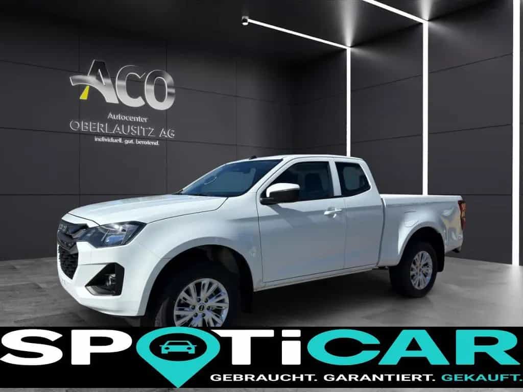 Isuzu D-Max Space Cab 4WD LS null-photo-0