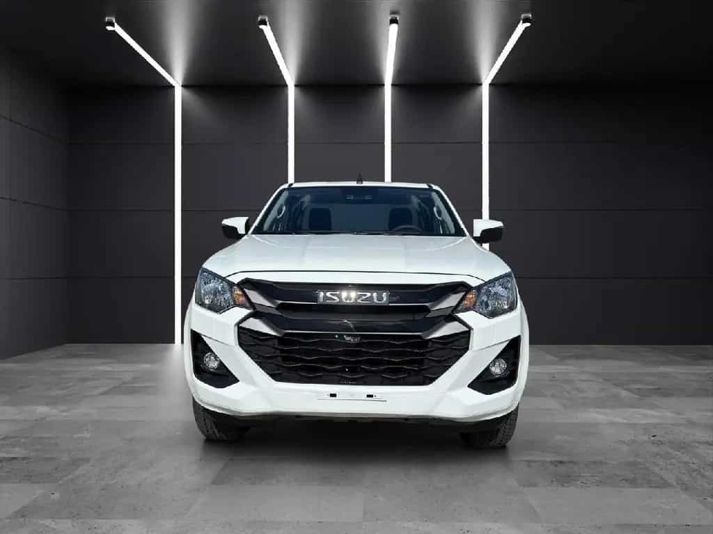 Isuzu D-Max Space Cab 4WD LS null-photo-24