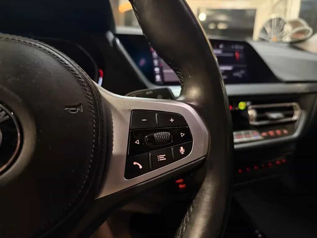 BMW 118 d Luxury Line *LED*NAVI* 02/2021-photo-20
