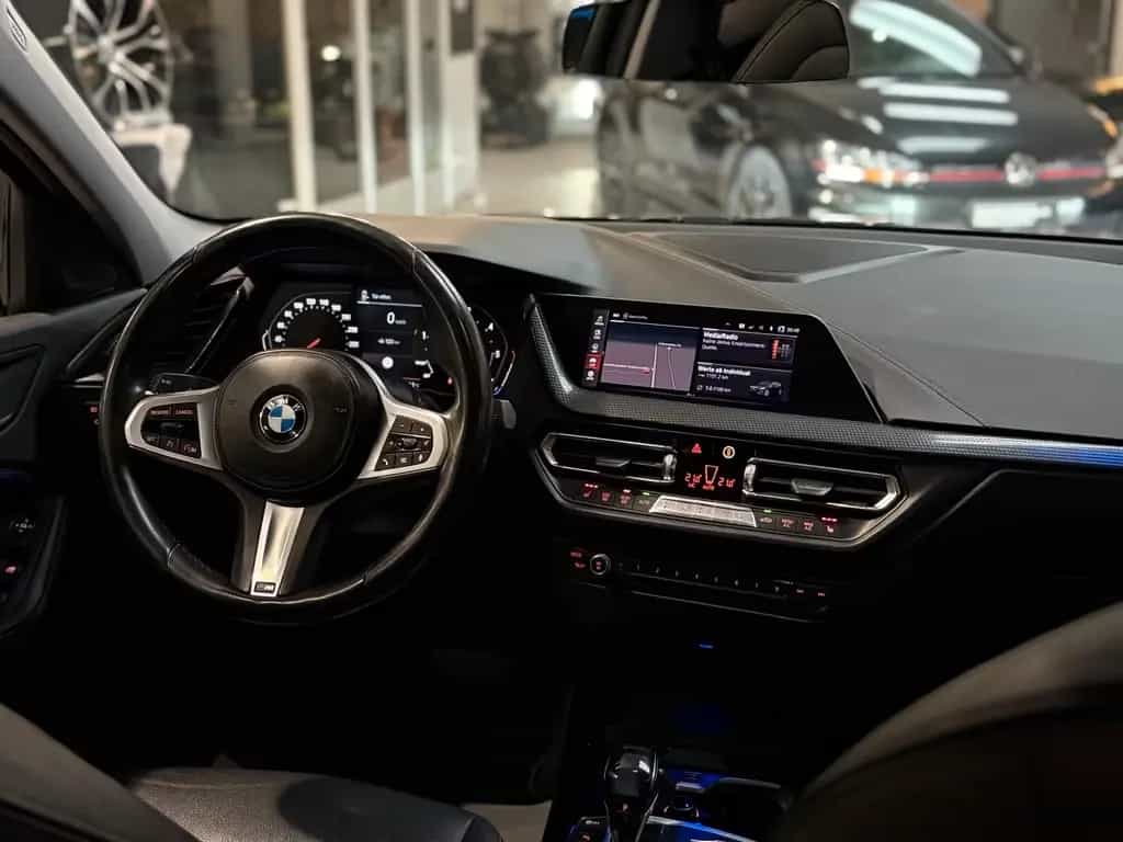 BMW 118 d Luxury Line *LED*NAVI* 02/2021-photo-23