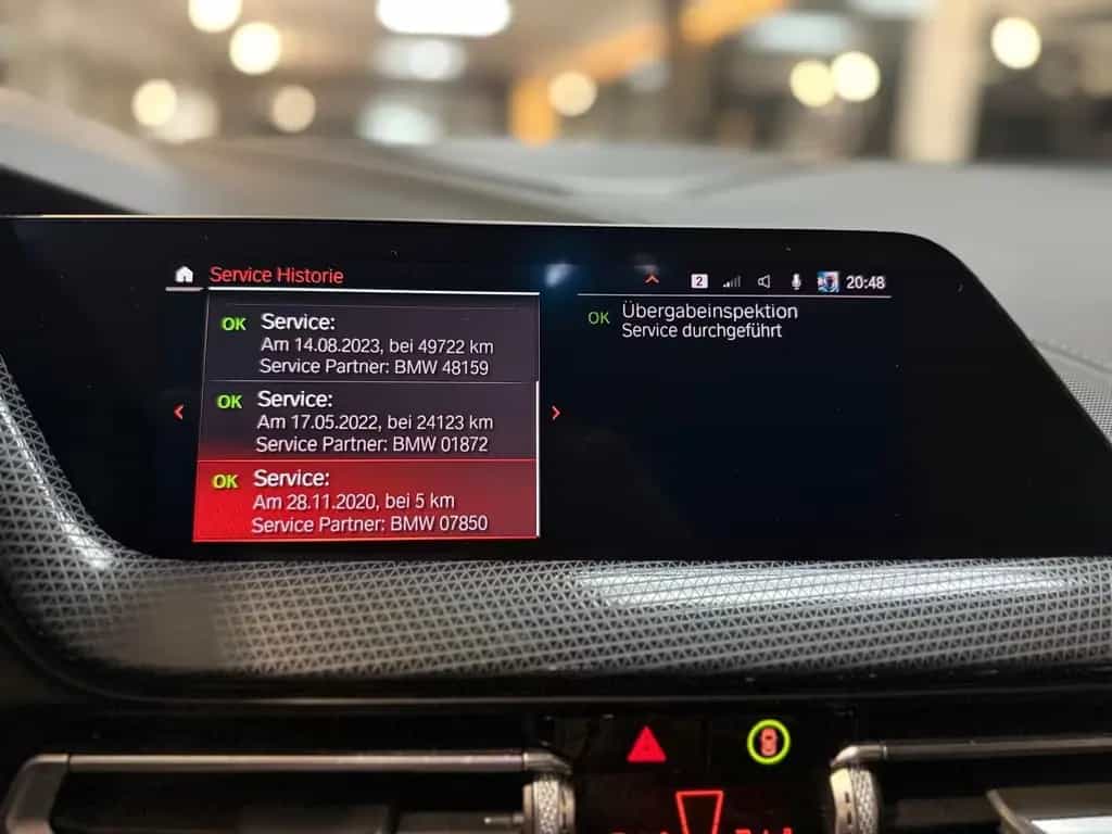 BMW 118 d Luxury Line *LED*NAVI* 02/2021-photo-32