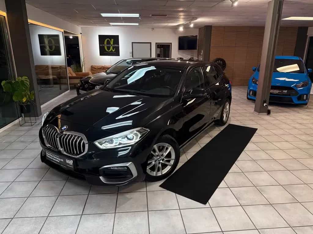 BMW 118 d Luxury Line *LED*NAVI* 02/2021-photo-38