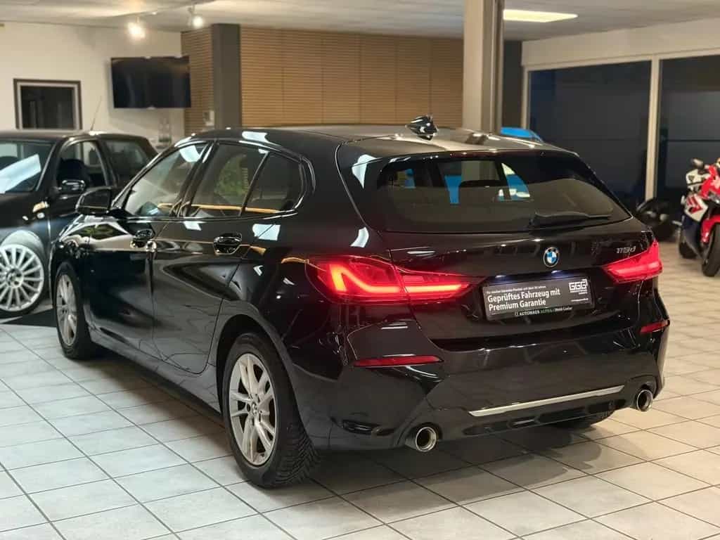 BMW 118 d Luxury Line *LED*NAVI* 02/2021-photo-6