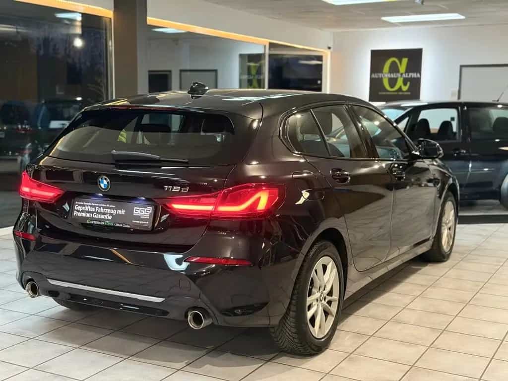 BMW 118 d Luxury Line *LED*NAVI* 02/2021-photo-8