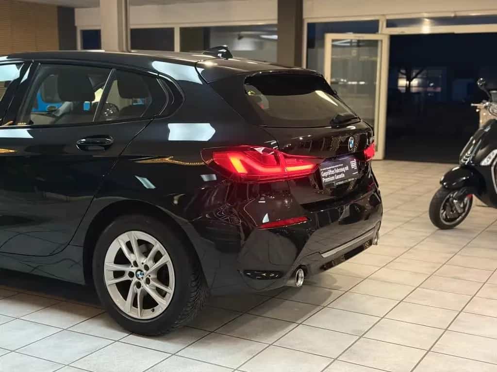 BMW 118 d Luxury Line *LED*NAVI* 02/2021-photo-9