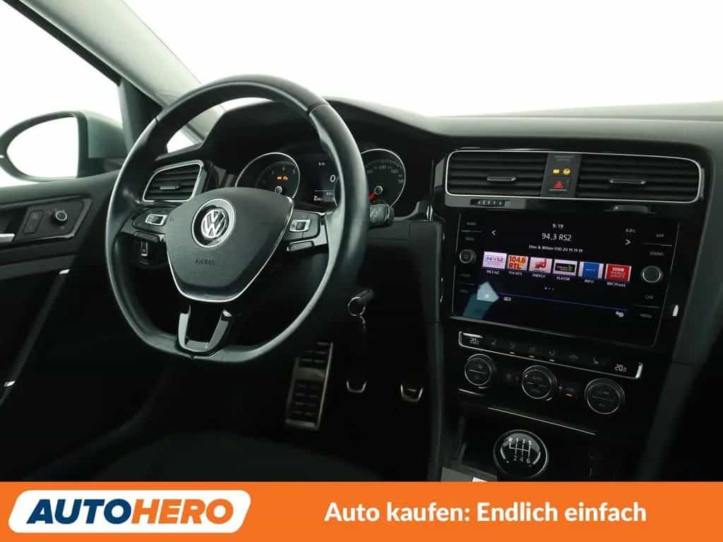 Volkswagen Golf VII 1.4 TSI Sound*ACC*PDC*SHZ* 04/2018-photo-11