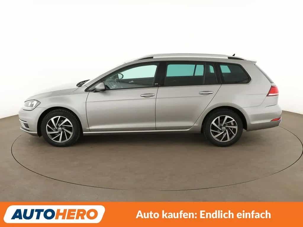 Volkswagen Golf VII 1.4 TSI Sound*ACC*PDC*SHZ* 04/2018-photo-1
