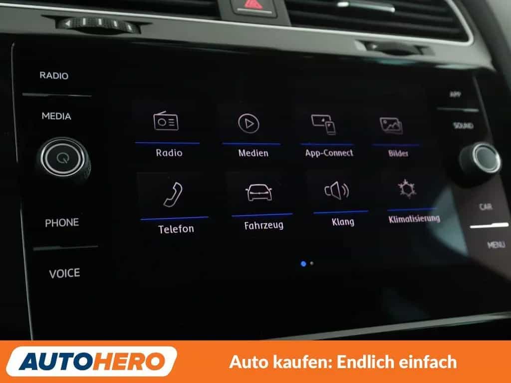 Volkswagen Golf VII 1.4 TSI Sound*ACC*PDC*SHZ* 04/2018-photo-20