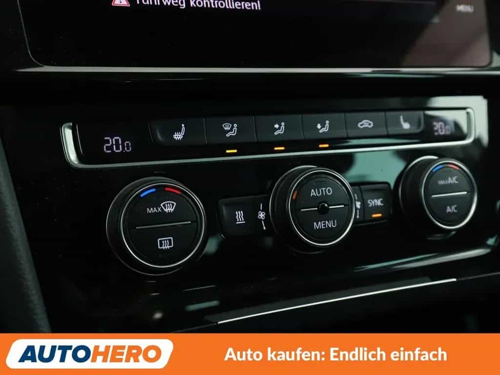 Volkswagen Golf VII 1.4 TSI Sound*ACC*PDC*SHZ* 04/2018-photo-22