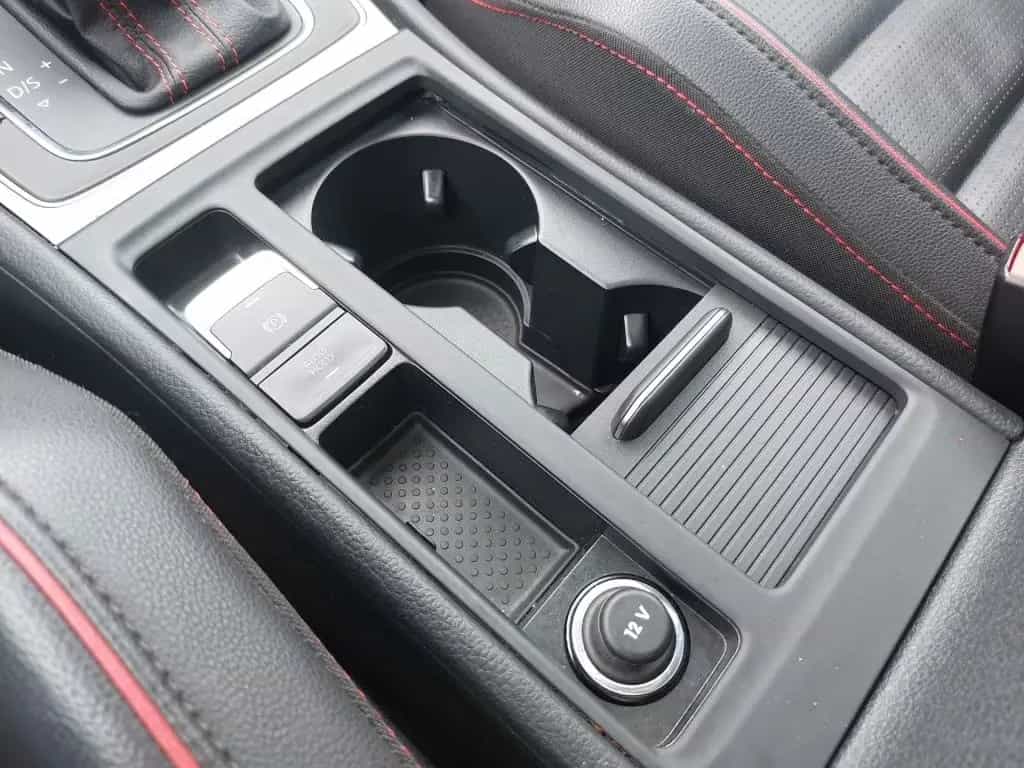 Volkswagen Golf GTI DSG PANO Leder REMUS MAM Felgen SHZ PDC 05/2017-photo-23