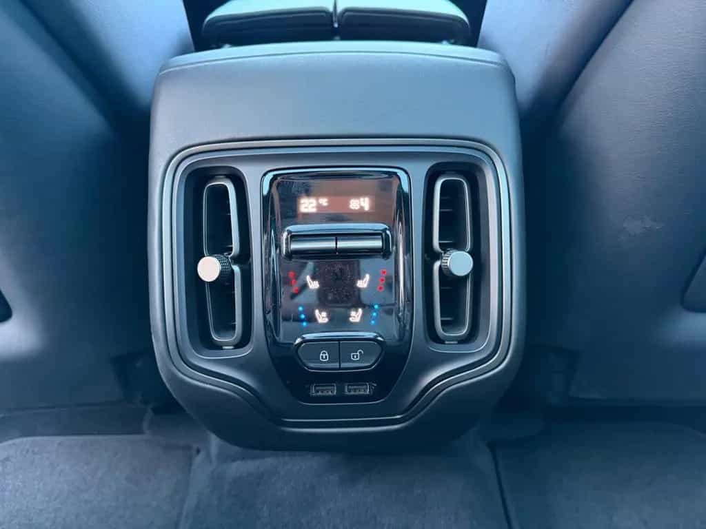 Aston Martin DBX 4.0 V8 *1.HD+CARBON+22ZOLL+PANO+CHINA GREY* 05/2022-photo-38