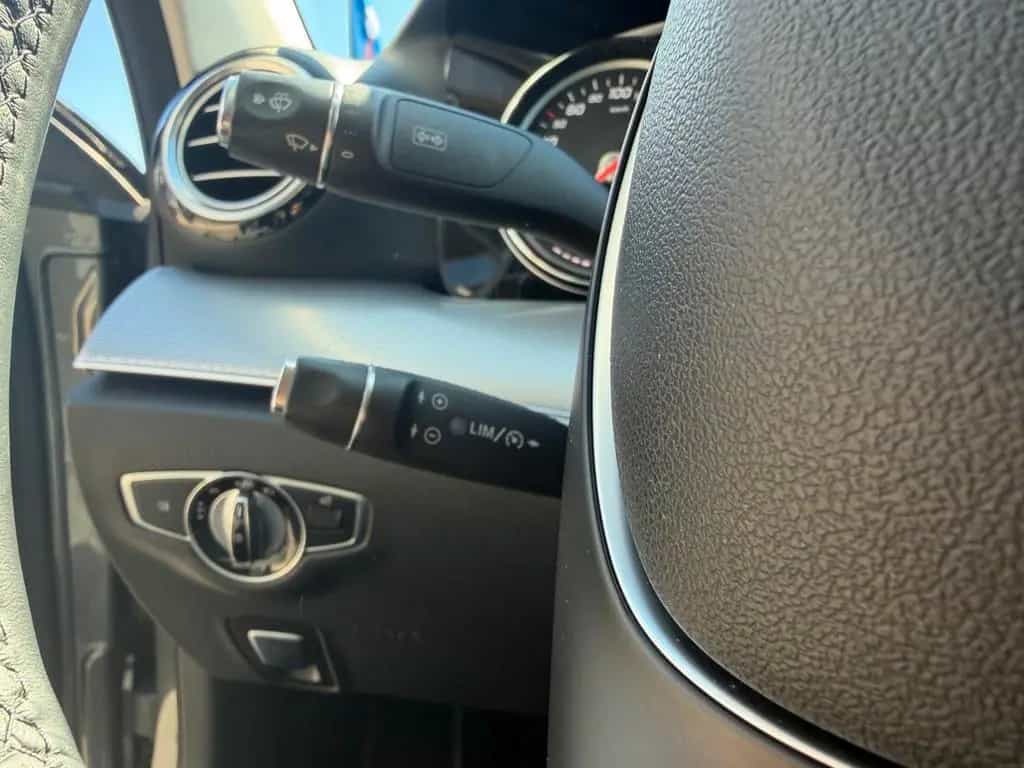 Mercedes-Benz E-Class 200 Avantgarde+RFK+Multibeam+Ambiente+ 03/2017-photo-11