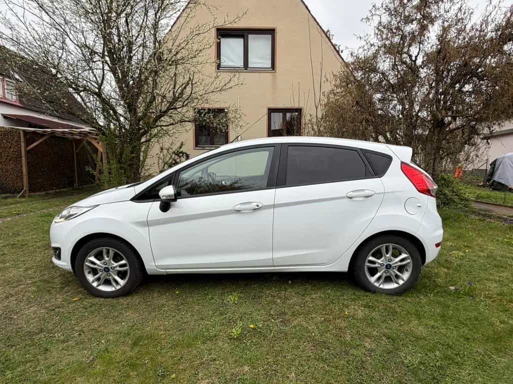 Ford Fiesta Celebration Garantie 12 Monate 12/2016-photo-7