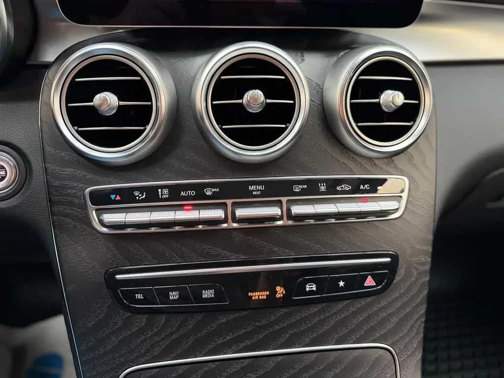 Mercedes-Benz GLC-Class 400 d 4Matic |STDHZG|HUD|AHK|LED|KEYLESS|LM 03/2020-photo-26