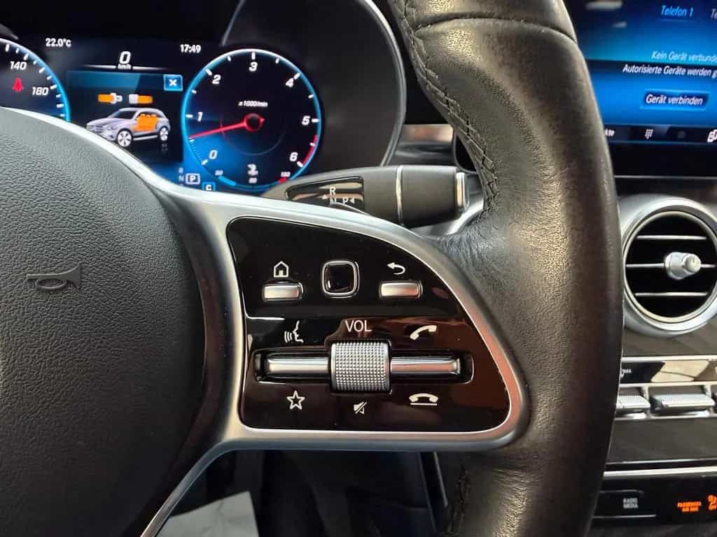 Mercedes-Benz GLC-Class 400 d 4Matic |STDHZG|HUD|AHK|LED|KEYLESS|LM 03/2020-photo-28