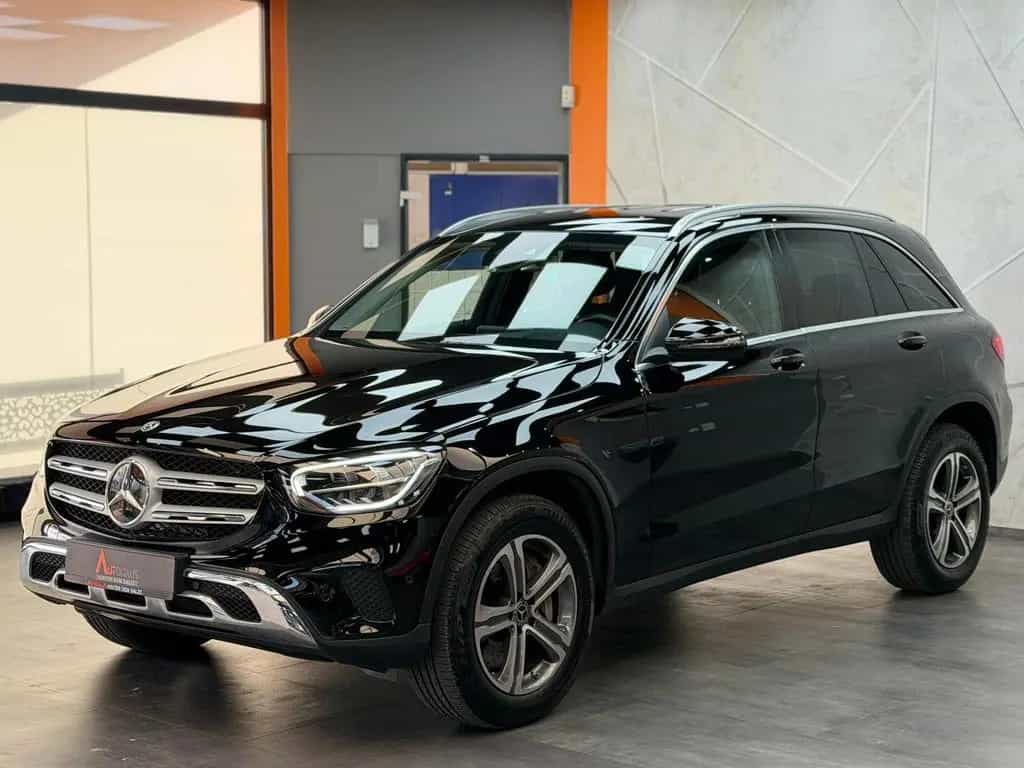 Mercedes-Benz GLC-Class 400 d 4Matic |STDHZG|HUD|AHK|LED|KEYLESS|LM 03/2020-photo-3