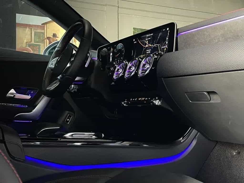 Mercedes-Benz CLA 200 Shooting Brake *AMG*NIGHT*MBUX* 02/2020-photo-14