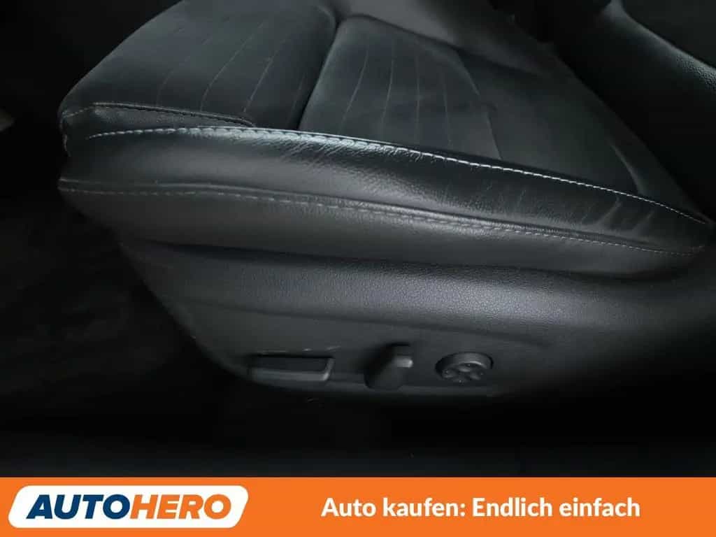 Hyundai i30 2.0 TGDI N Performance*NAVI*LED*TEMPO*CAM* 11/2019-photo-26