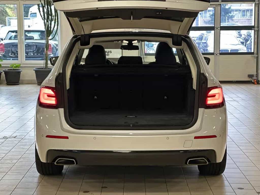 BMW 5 Series 530d xDrive HUD/Park&DriveAss/SportLederSitze 08/2020-photo-20