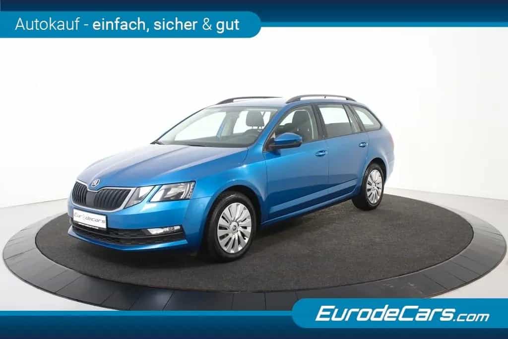Skoda Octavia Combi *1.Hand*Navi*Park ass.*AHK* 12/2020-photo-4