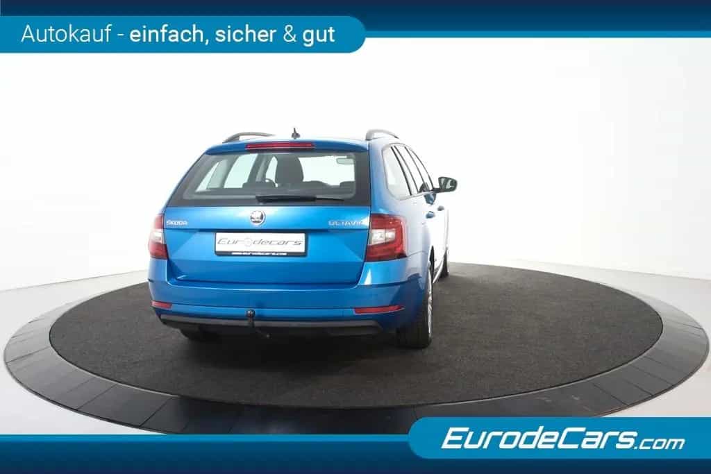 Skoda Octavia Combi *1.Hand*Navi*Park ass.*AHK* 12/2020-photo-6