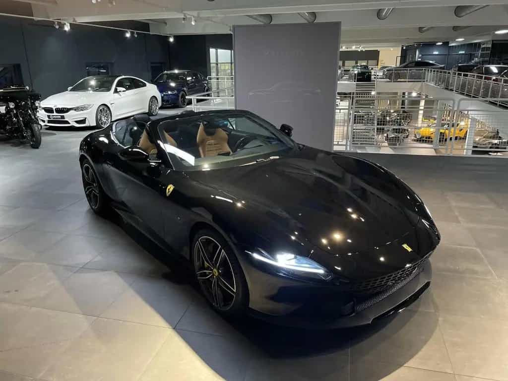 Ferrari Roma SPIDER Dayt Display MagRide 2025 Sportpaket 05/2025-photo-11