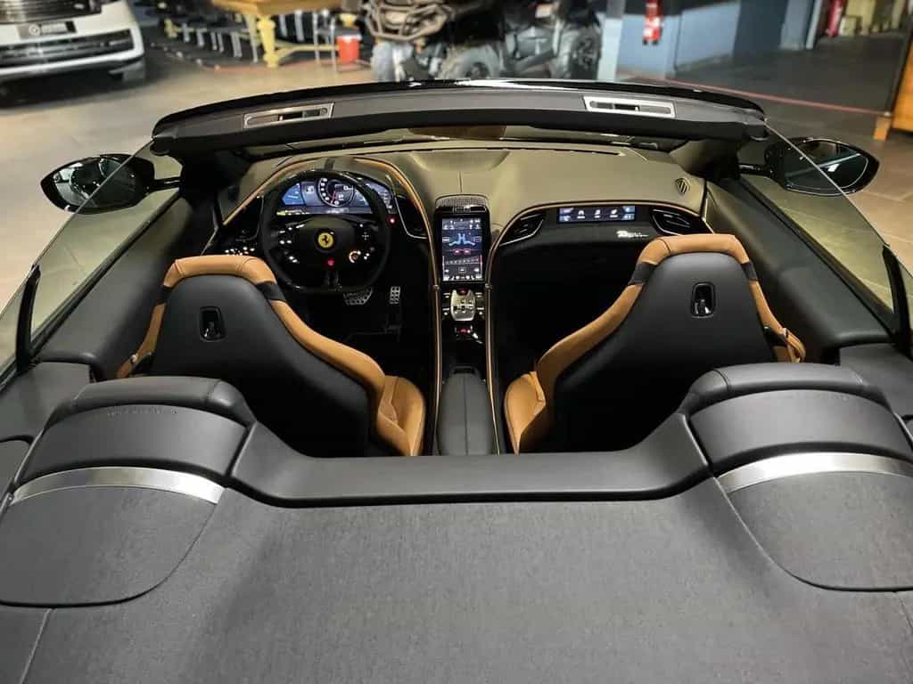 Ferrari Roma SPIDER Dayt Display MagRide 2025 Sportpaket 05/2025-photo-19