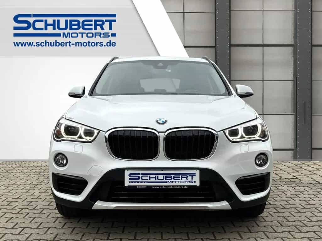 BMW X1 xDrive20d SPORTLINE HUD AHK ACC RFK KOMFZG 10/2019-photo-4