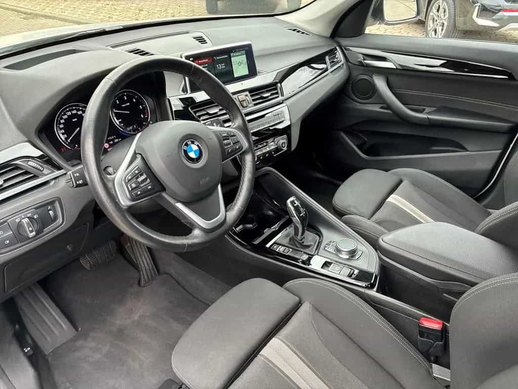 BMW X1 xDrive20d SPORTLINE HUD AHK ACC RFK KOMFZG 10/2019-photo-5