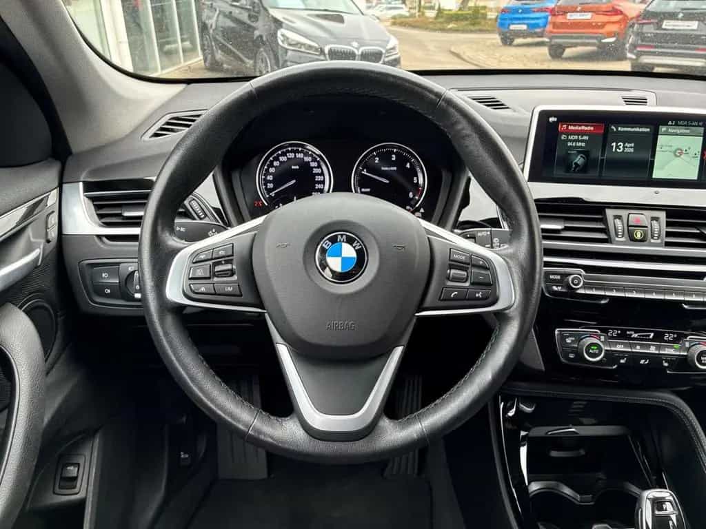 BMW X1 xDrive20d SPORTLINE HUD AHK ACC RFK KOMFZG 10/2019-photo-8