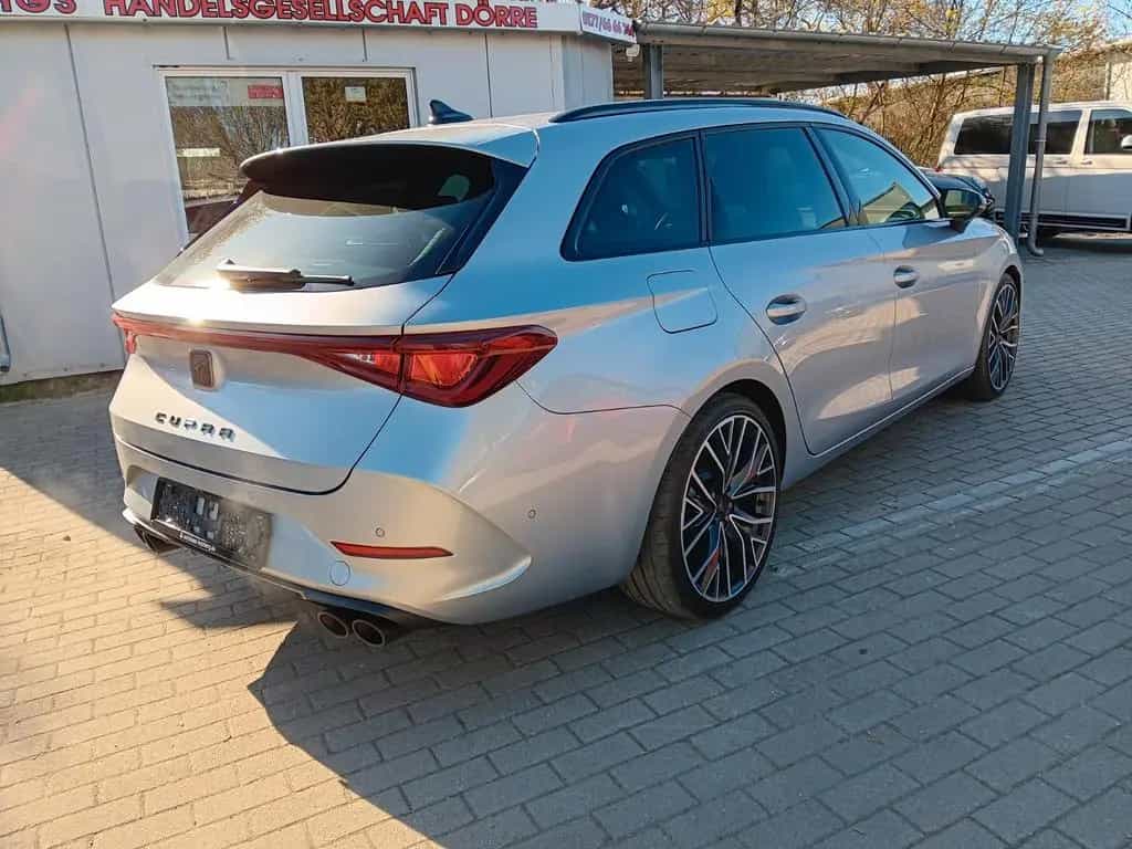 Cupra Leon Sportstourer VZ 4Drive AHZV Klima Kamera 07/2022-photo-3