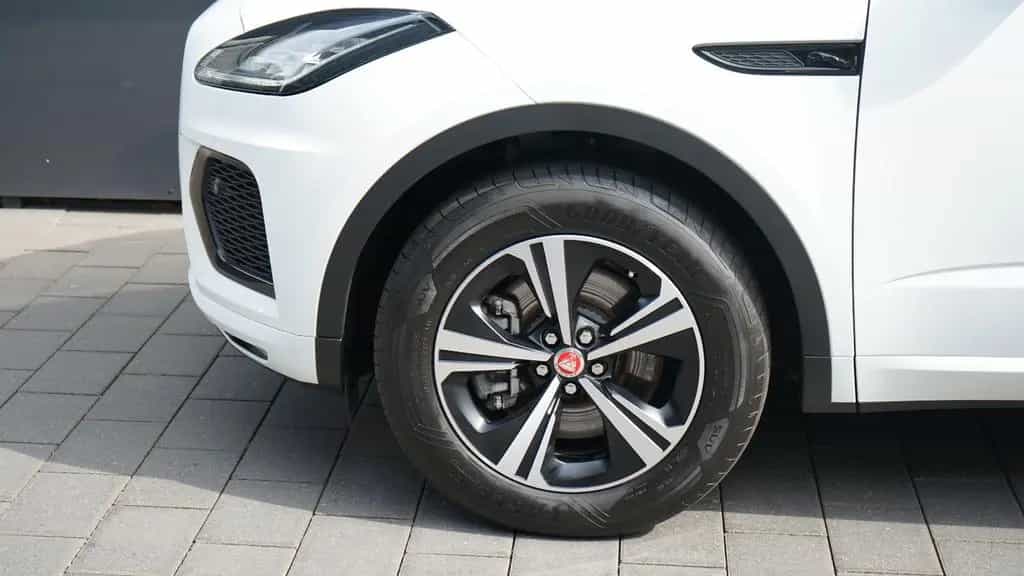 Jaguar E-Pace D200 R-DYNAMIC S*AWD*BLACK PACK* 07/2022-photo-17