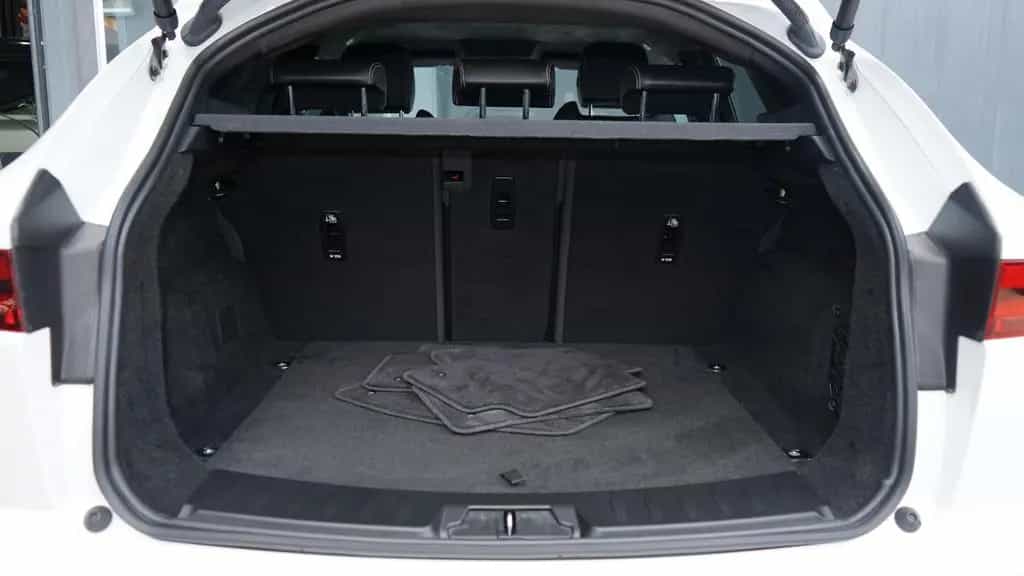 Jaguar E-Pace D200 R-DYNAMIC S*AWD*BLACK PACK* 07/2022-photo-27