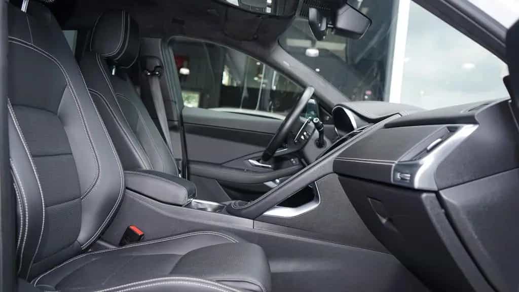 Jaguar E-Pace D200 R-DYNAMIC S*AWD*BLACK PACK* 07/2022-photo-5