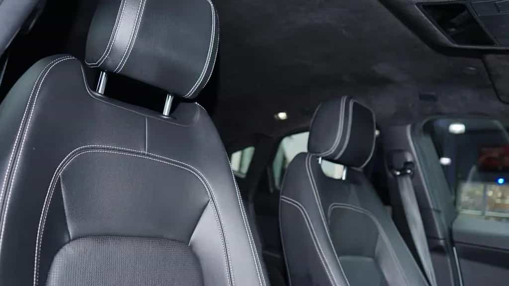 Jaguar E-Pace D200 R-DYNAMIC S*AWD*BLACK PACK* 07/2022-photo-7