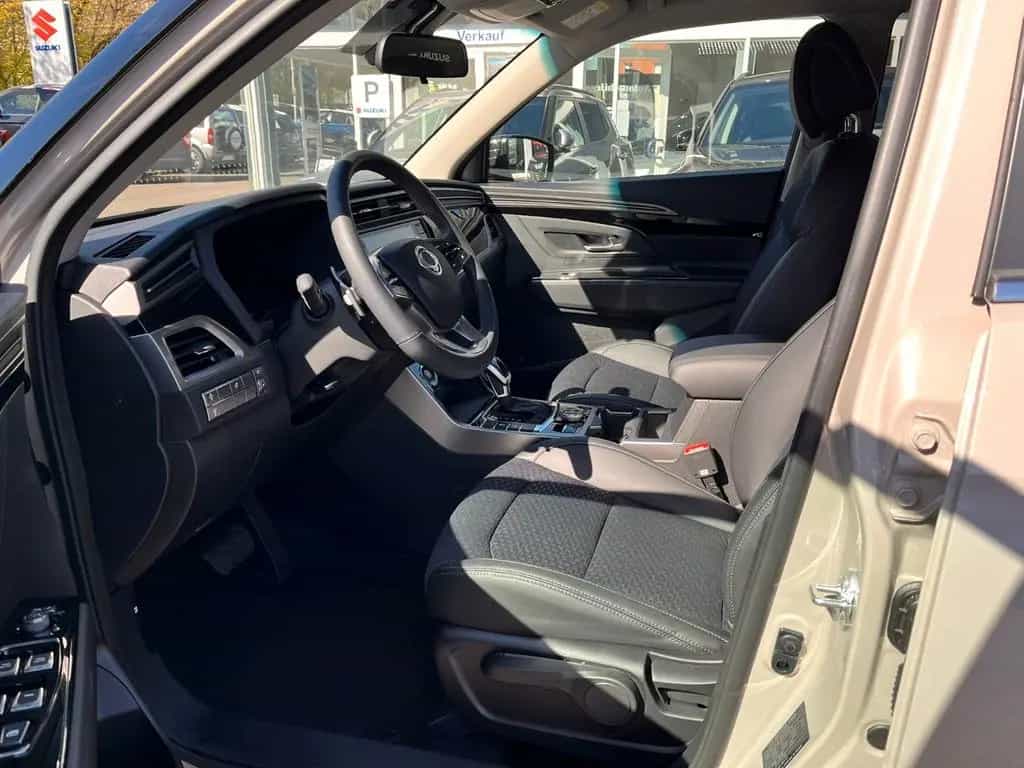 KGM Korando 1.5 T-GDI Nomad Plus Automatik null-photo-5